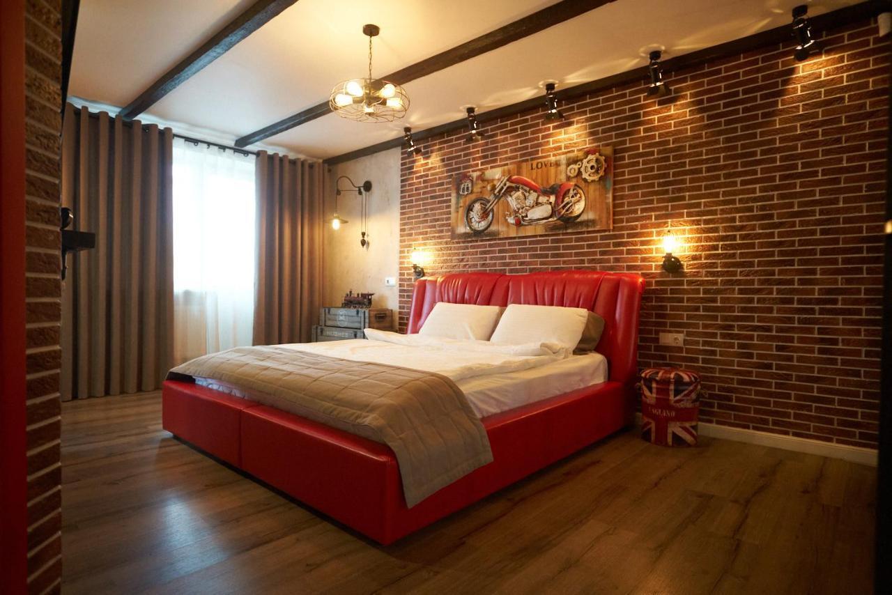 Garage Daire Kremençuk Dış mekan fotoğraf